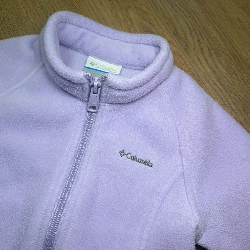 Columbia Light‎ Purple Fleece Jacket
